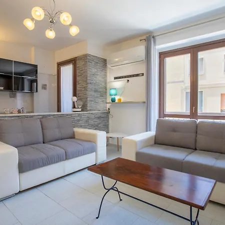 Clhome In The Heart Of Alghero